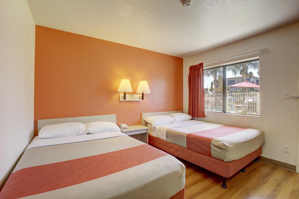 Motel 6-Corona, CA Habitación foto